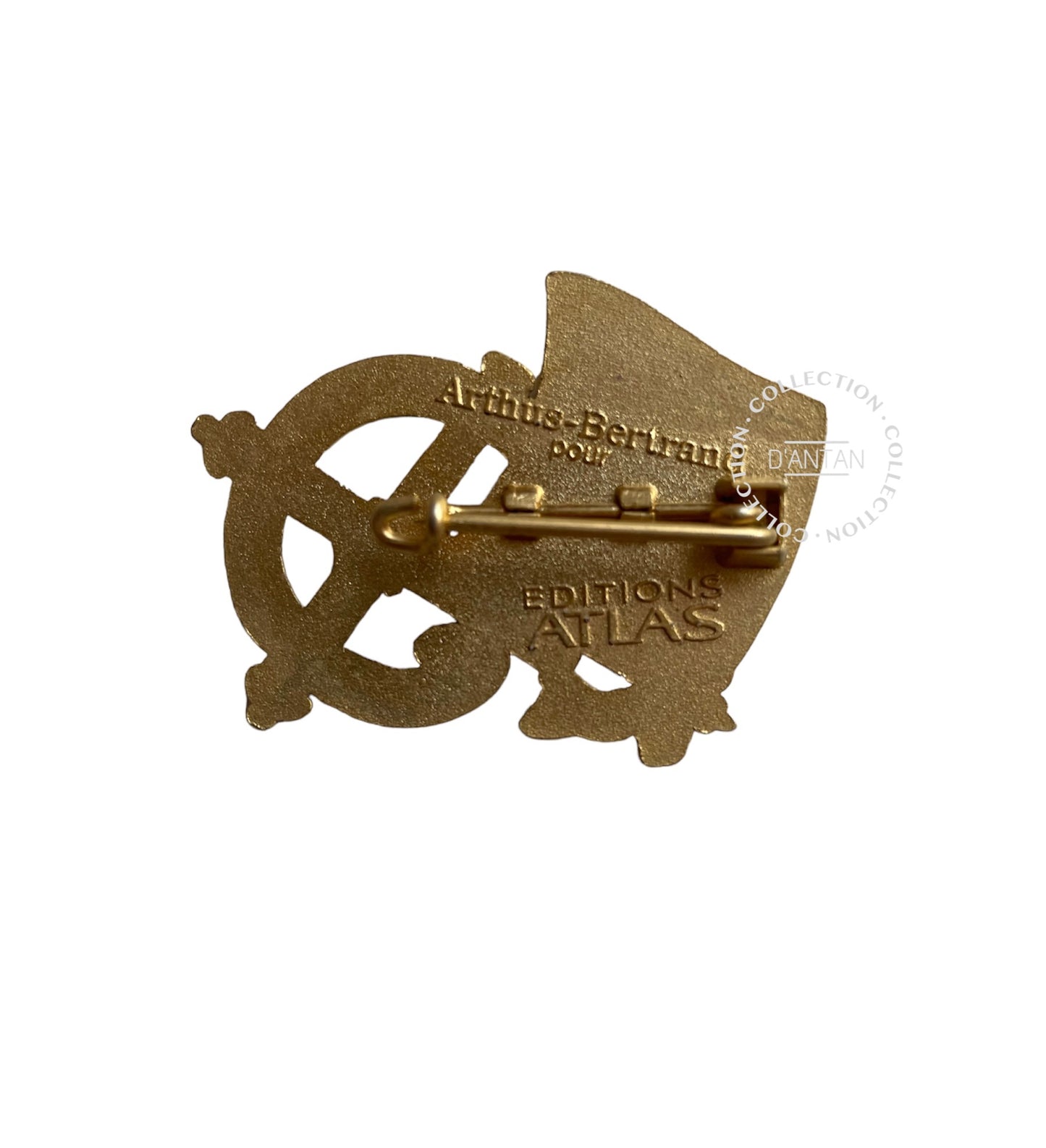 Insigne/Badge/Pucelle Militaire Français 1 er RA Régiment d’Artillerie « Royal Artillerie »Arthus Bertrand Édition Atlas.