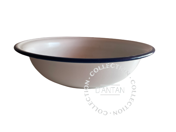 White and Blue Enameled Basin Diameter 28cm